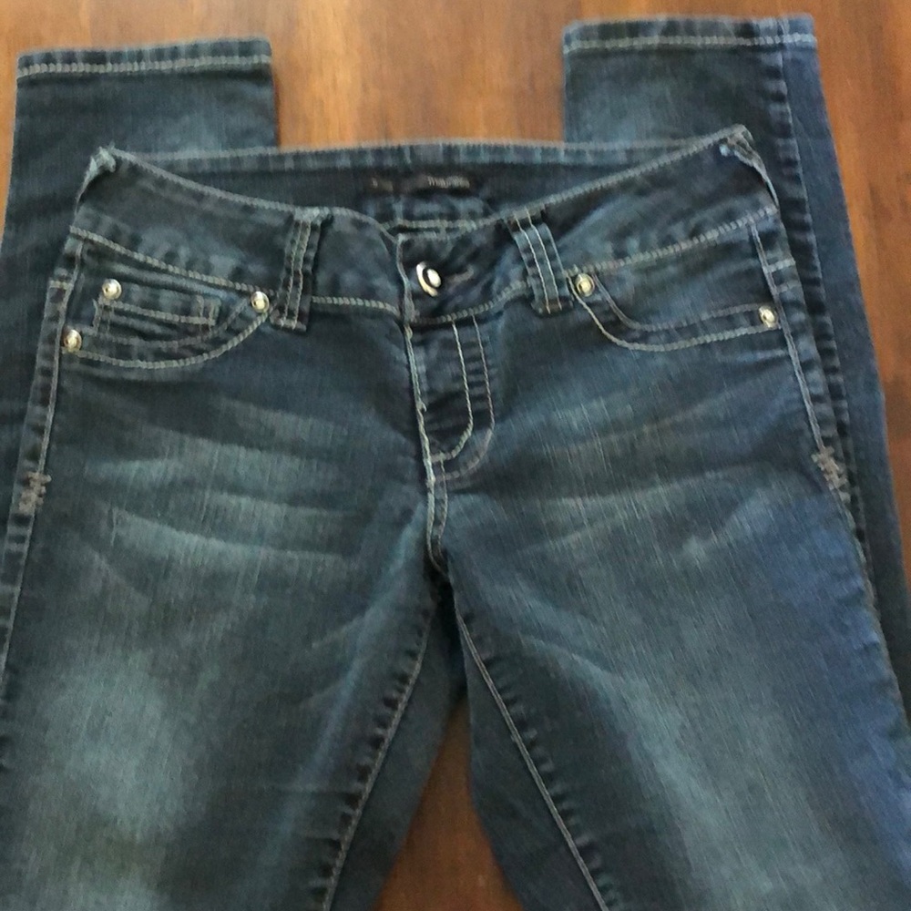 3/25$ Maurices jeans